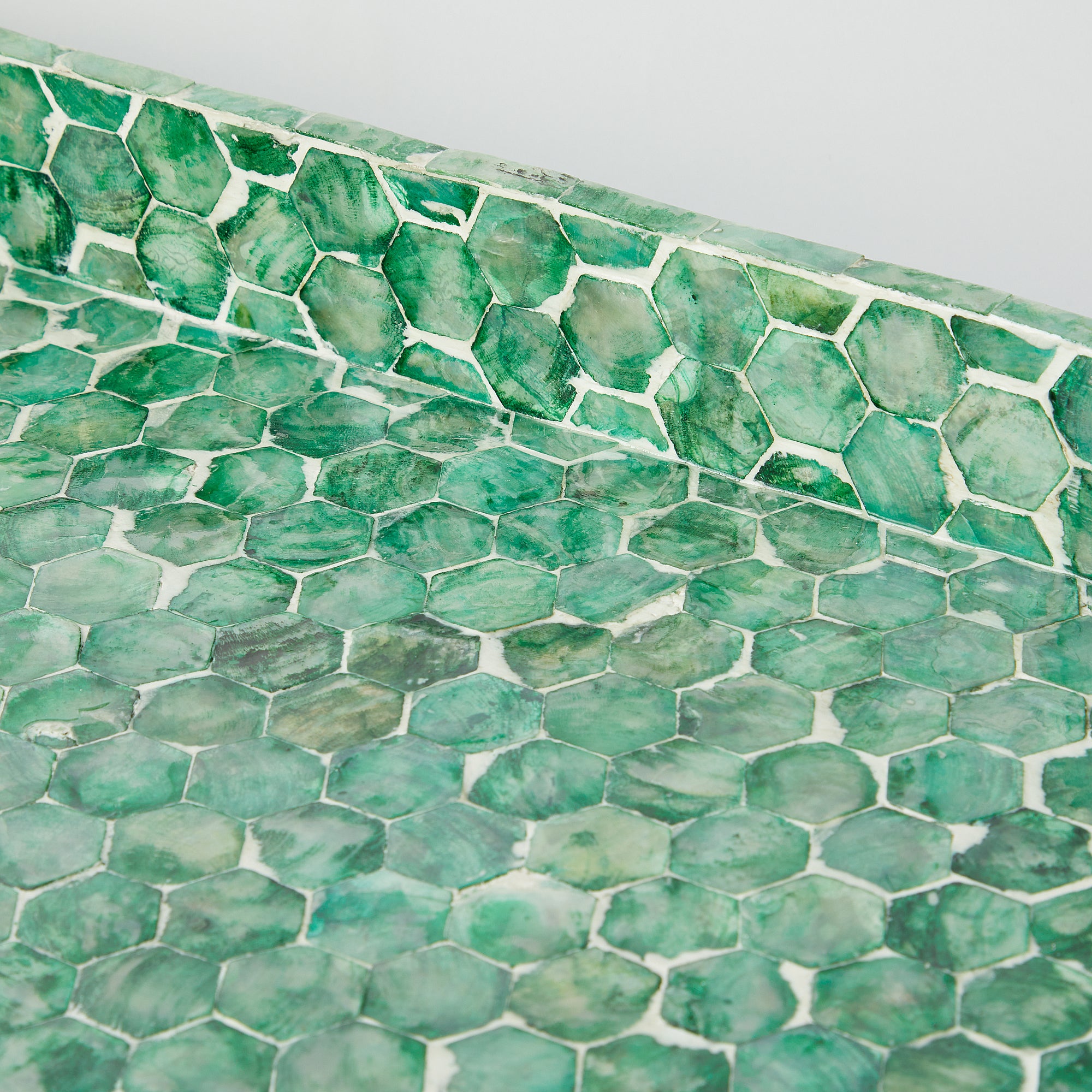Melisseus Green Pearlescent Tiles
